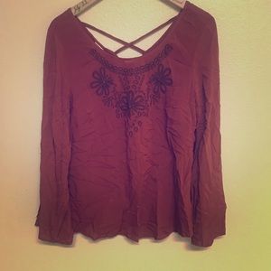 Light Weight Criss Crossed Back